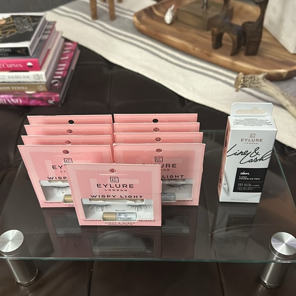 Eyelure London False Eyelash & Adhesive Bundle (9) Kits (1) Tube of Adhesive - Picture 4 of 16